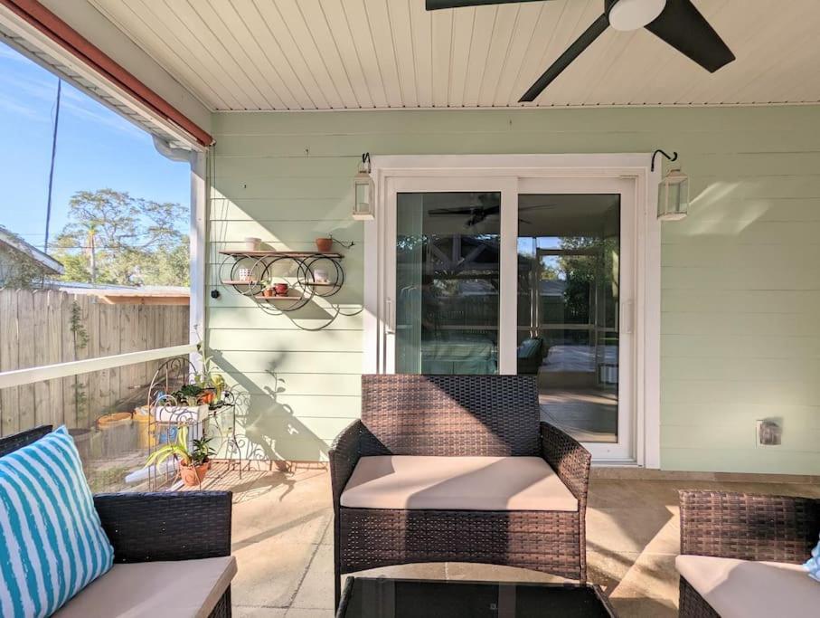 3Bed & 2Bath Property Couple Minutes From Siesta Key Beach & Downtown Sarasota Extérieur photo