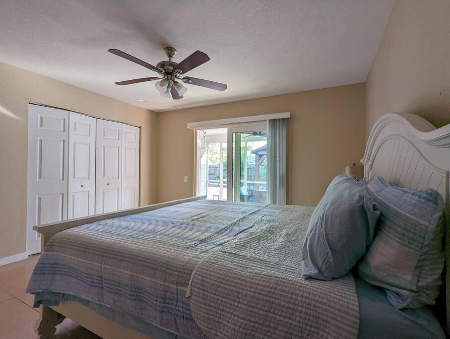 3Bed & 2Bath Property Couple Minutes From Siesta Key Beach & Downtown Sarasota Extérieur photo
